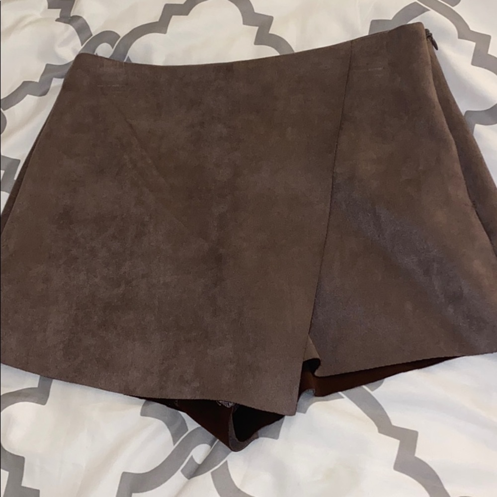 Tan suede skort
